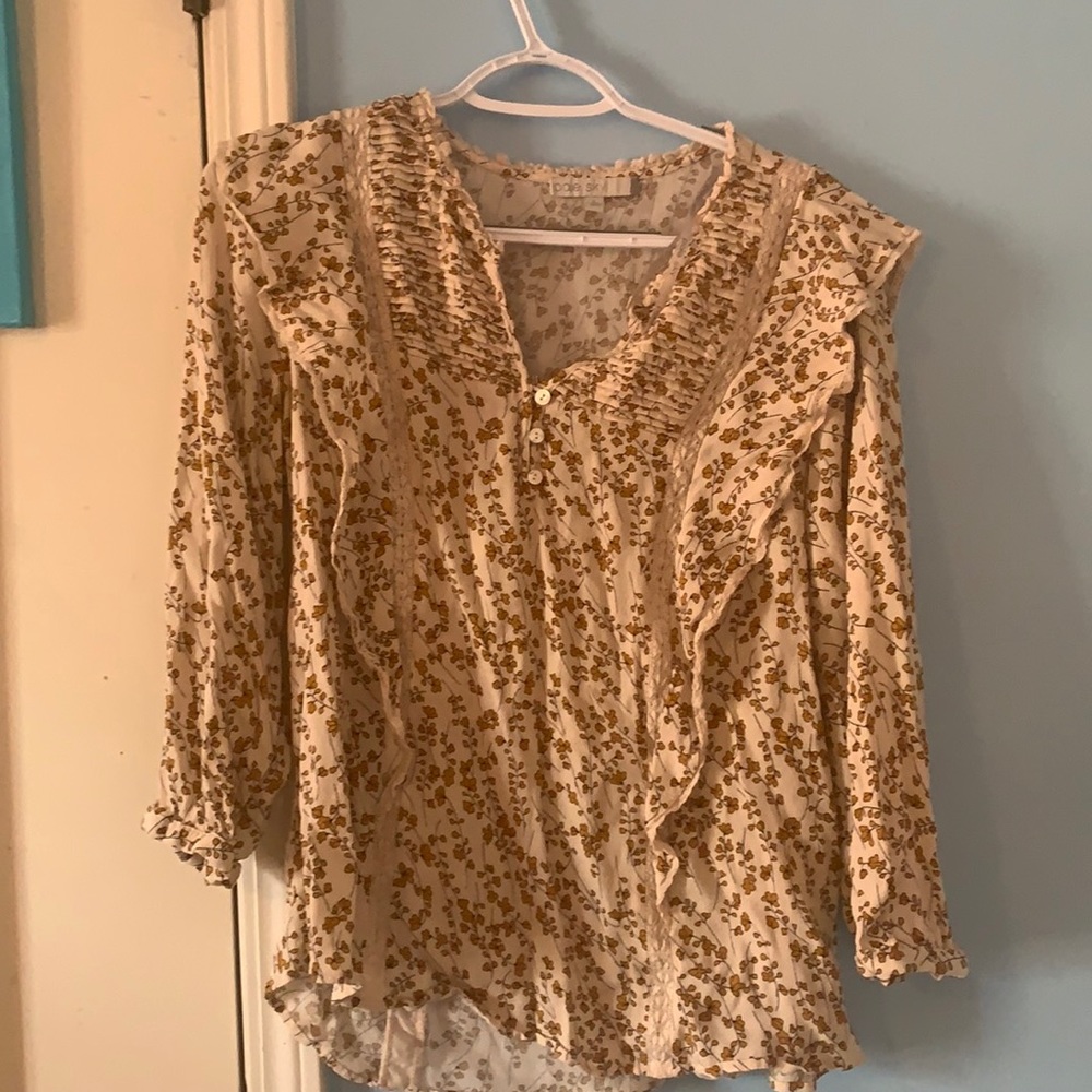 Milla Ruffle Detail Top
